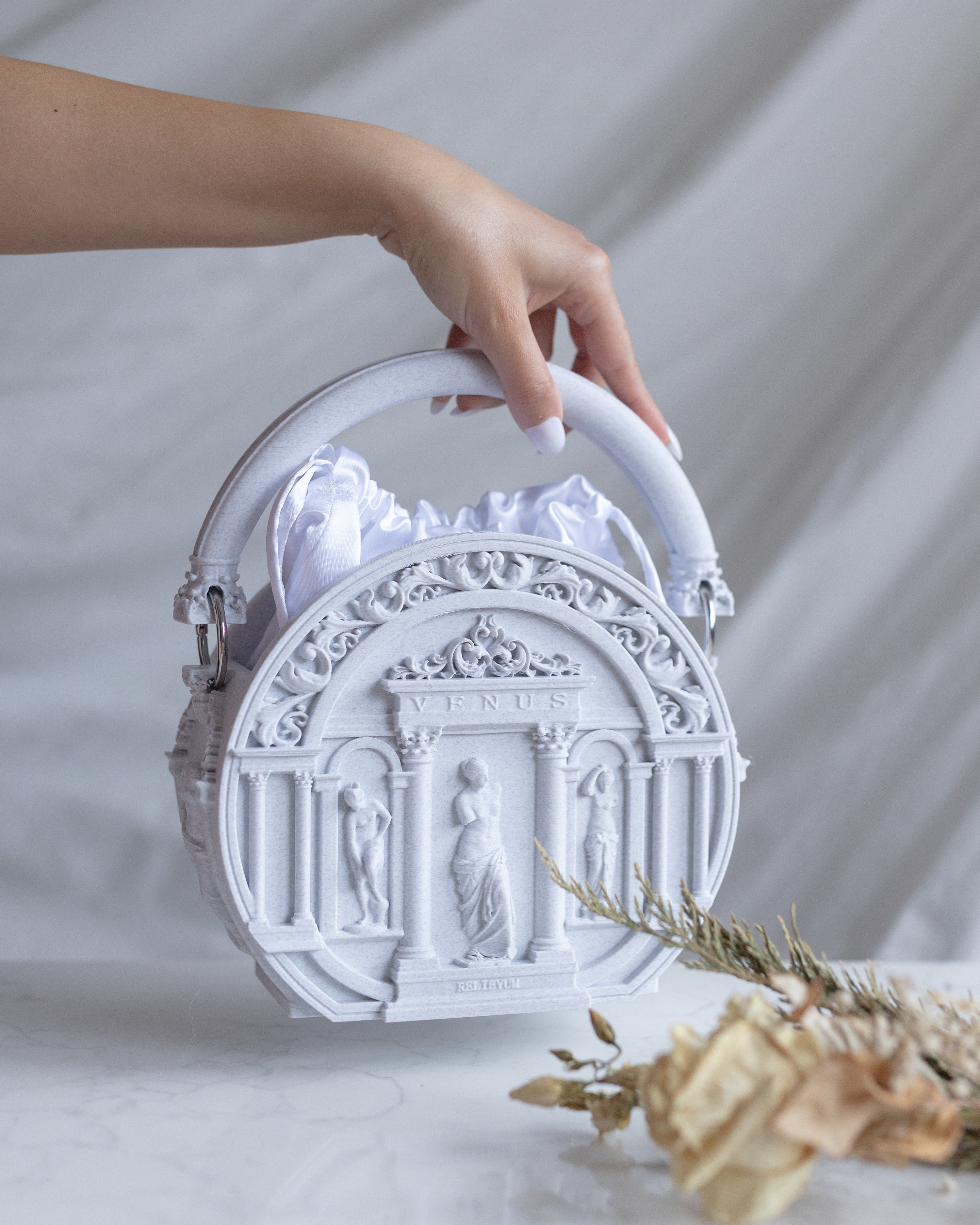 Borsa Venus – Scultura da indossare | Handmade in Italy